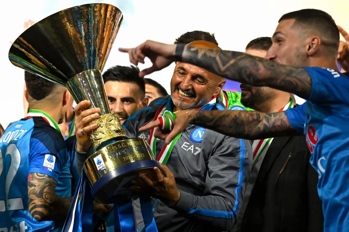 Officiel : un entraîneur légendaire revient en Serie A