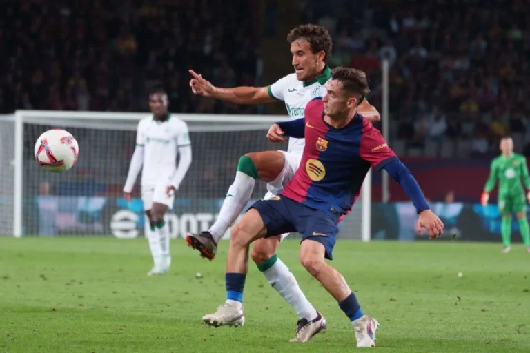 Marc Casado sous le maillot du Barça @Alamy