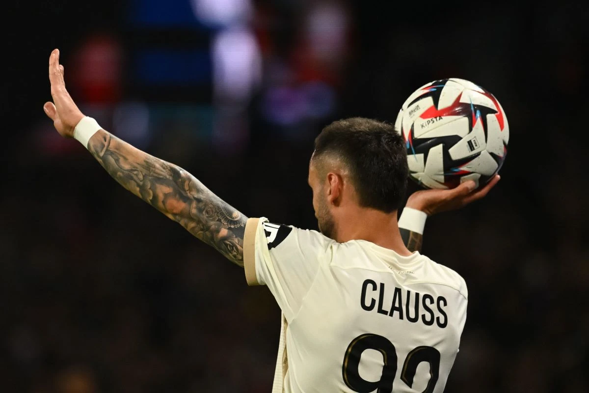 Nice : Un défenseur pourrait traverser les Alpes