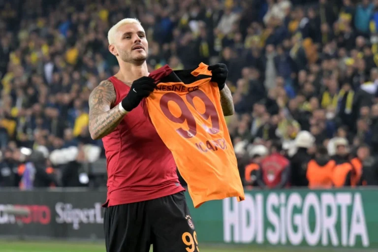 Mauro Icardi sous les couleurs de Galatasaray ©Alamy