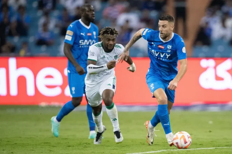 Milinkovic -Savic sous le maillot d'Al Hilal @Alamy