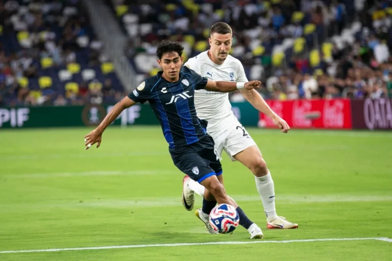 Elias Montiel sous le maillot de Pachuca @Alamy