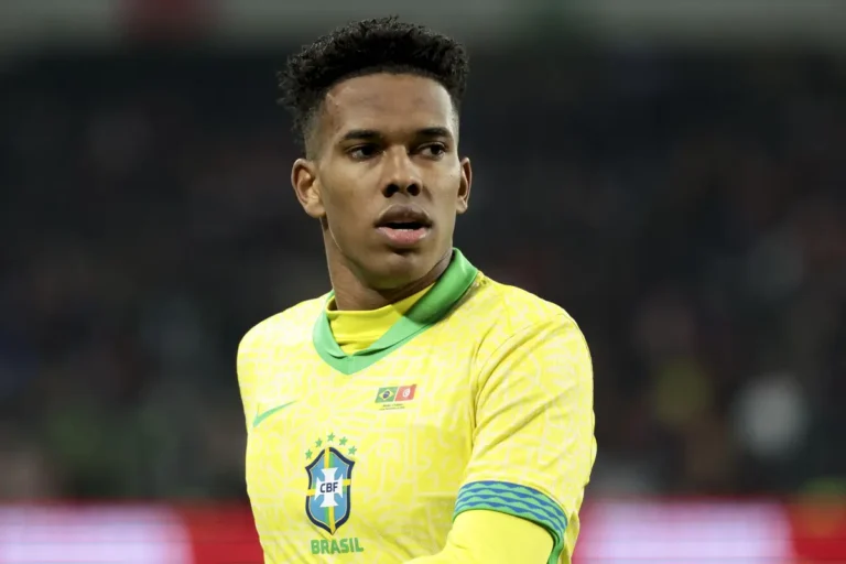 Brésil : Willian Estevao déclare la guerre la guerre à un coéquipier
