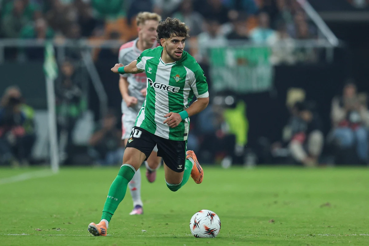 Aston Villa et Crystal Palace se disputent un international marocain