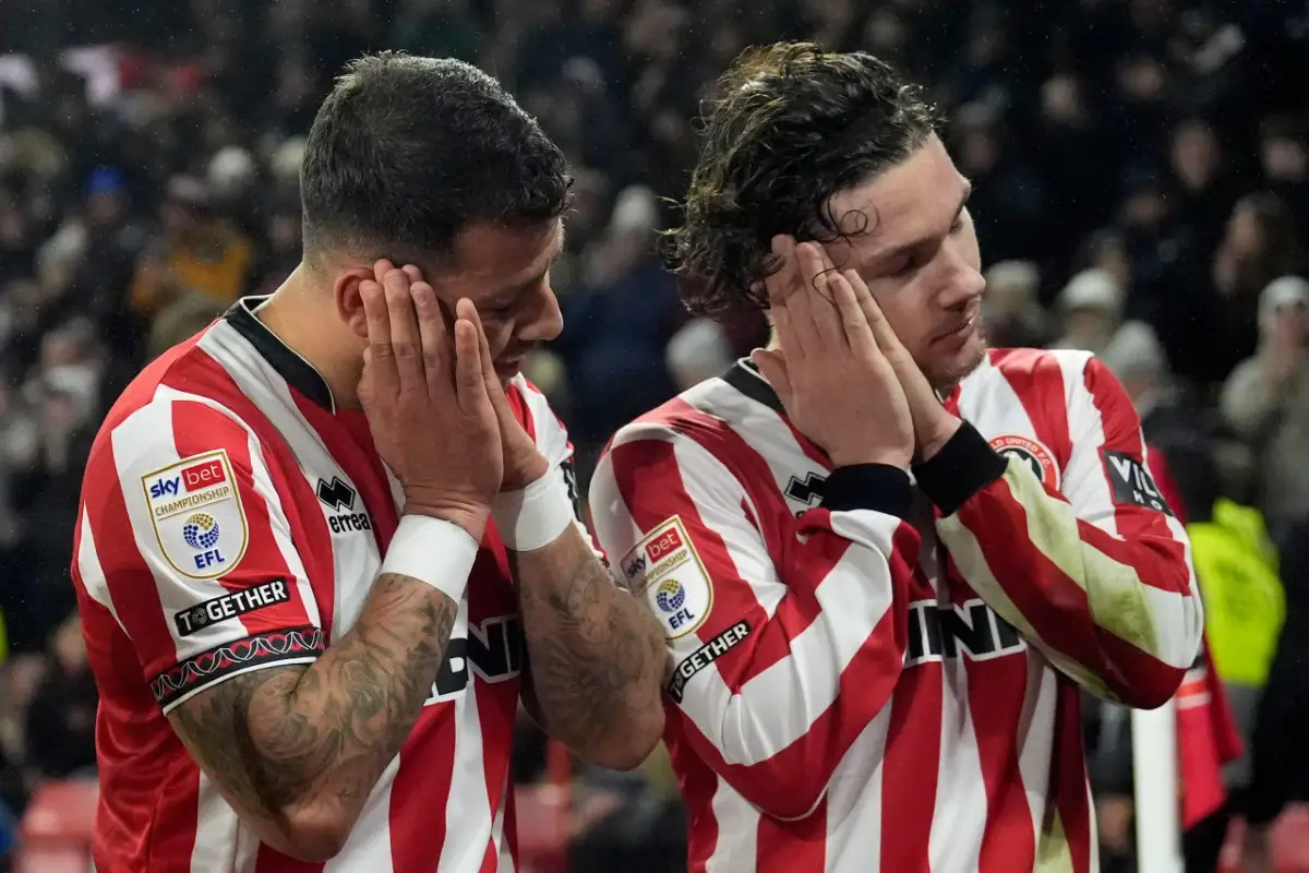 Angleterre : après 130 ans de rivalités, deux clubs veulent…