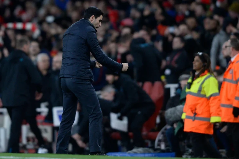 Arsenal et le FC Barcelone se disputent un jeune talent français ©Alamy