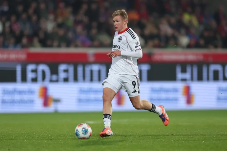 Jonathan Burkardt avec Francfort @Alamy