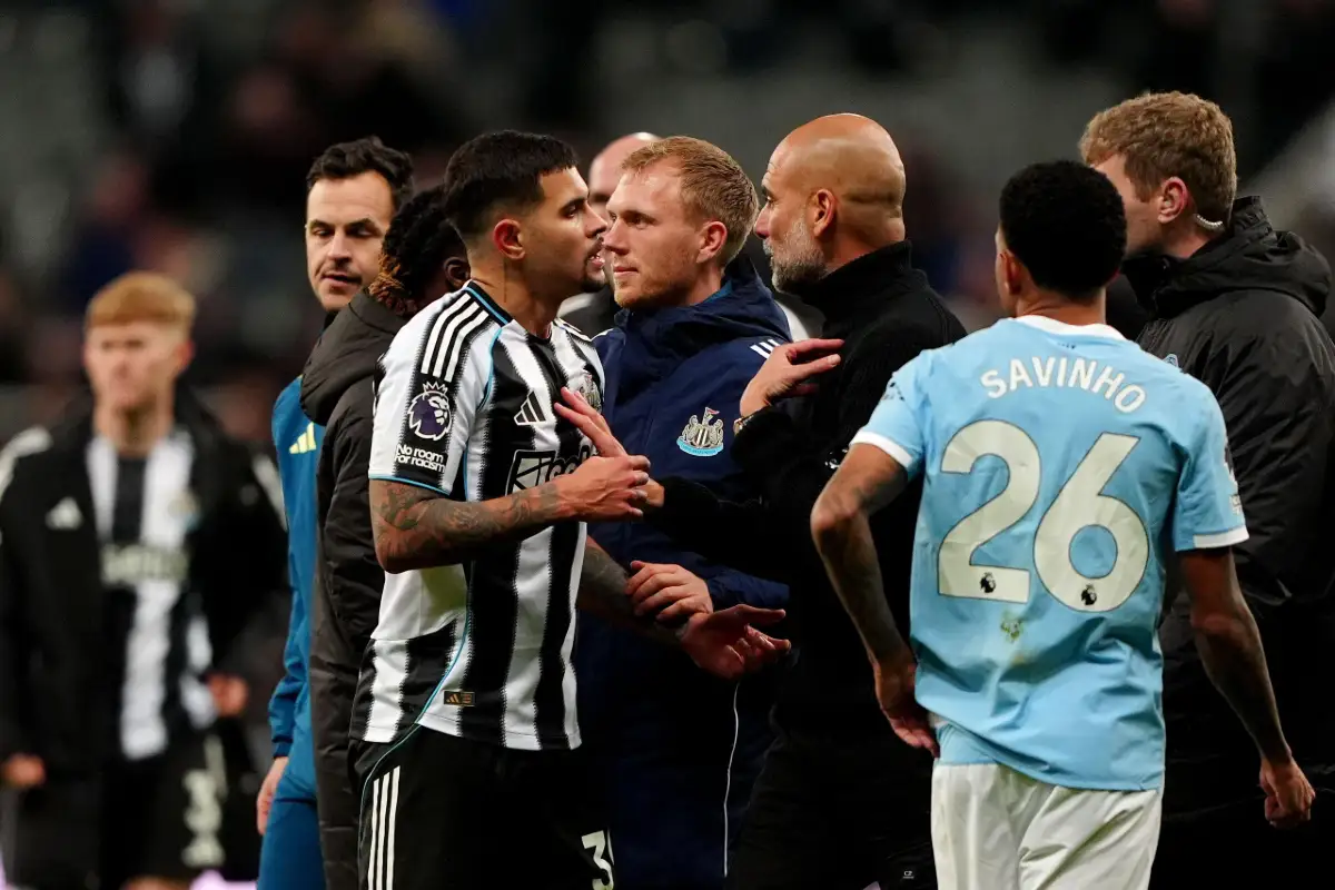 Man City : Guardiola attaque le coeur d'un joueur adverse