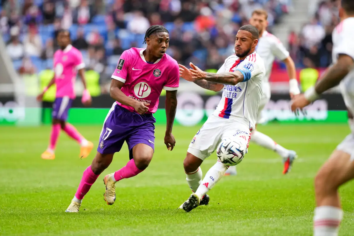 Toulouse : un joueur se fracture la cheville (Vidéo choquante)
