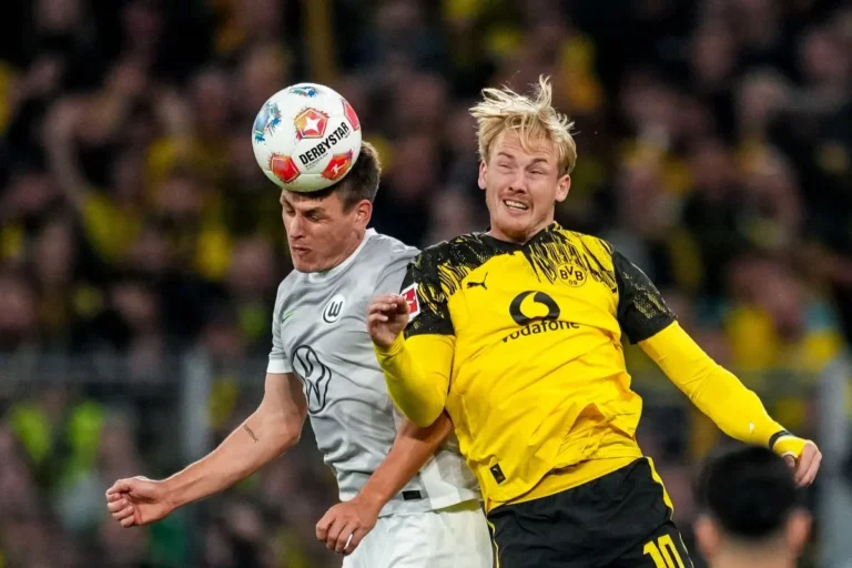 Julian Brandt sous le maillot de Dortmund @Alamy