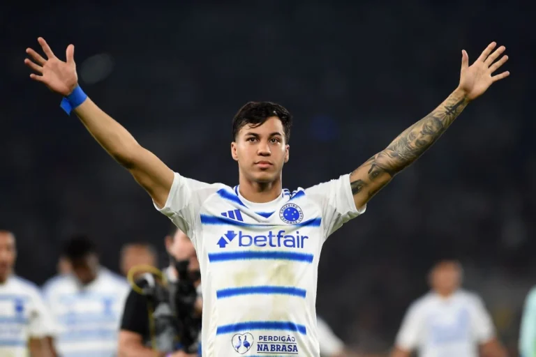 Kaio Jorge sous le maillot de Cruzeiro @Alamy