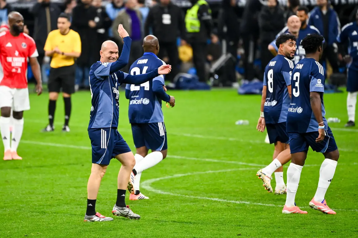 CAN 2025 : Zinedine Zidane au chevet des Fennecs