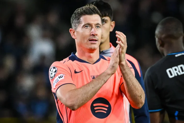 Barcelone : Robert Lewandowski s'en va !