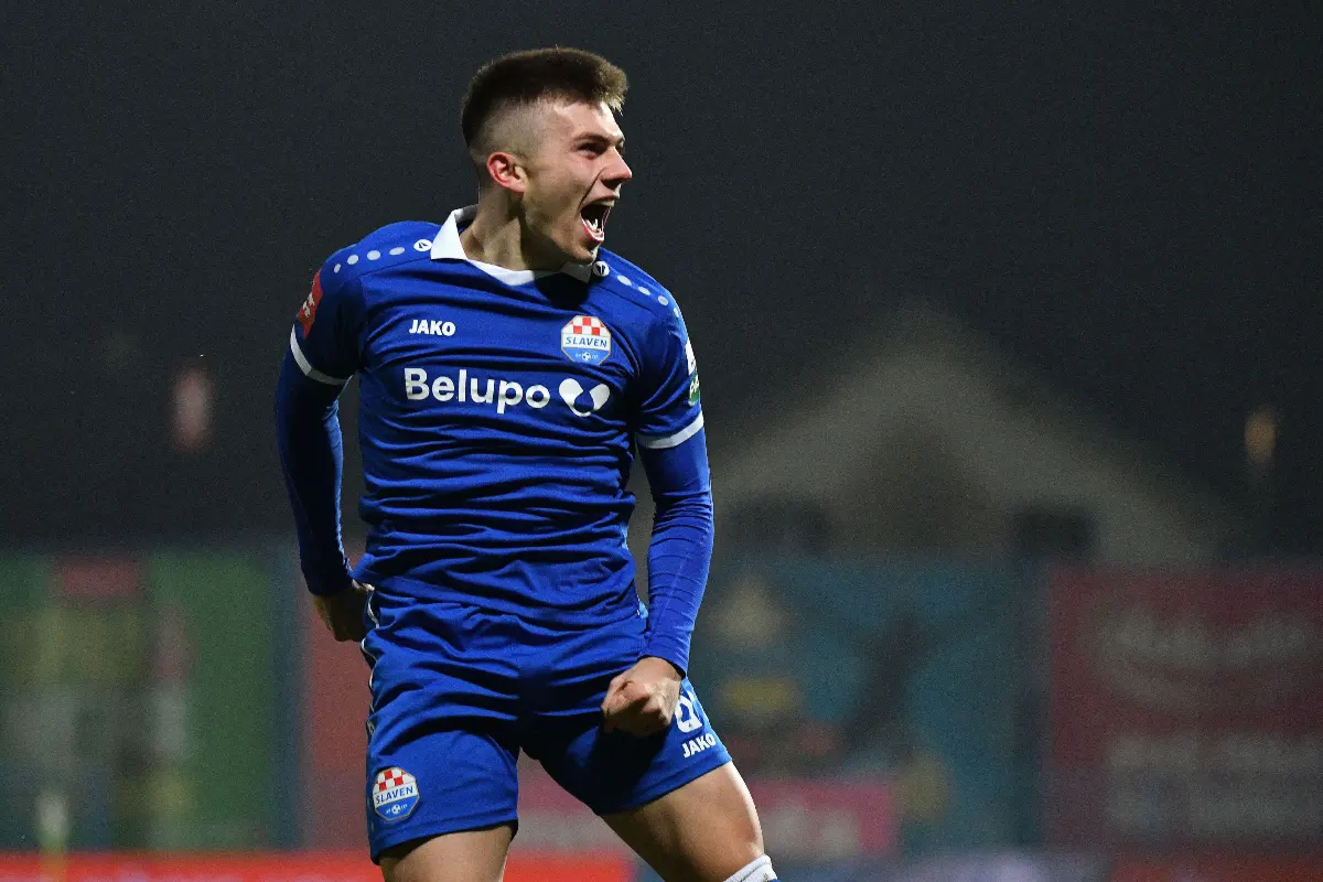 Adriano Jagusic buteur avec le Slaven Belupo