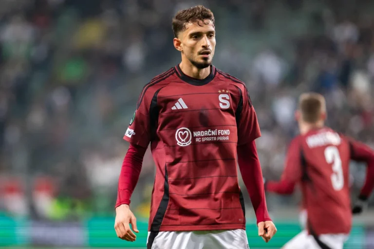 Albion Rrahmani avec le Sparta Prague