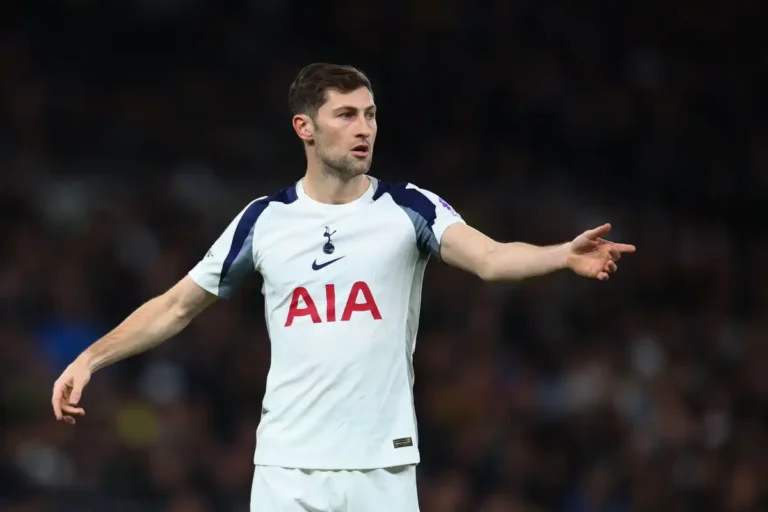 Ben Davies dans le viseur pour l’hiver