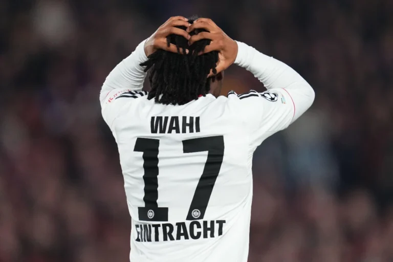 Bundesliga : L'horrible surprise de Francfort à Elye Wahi