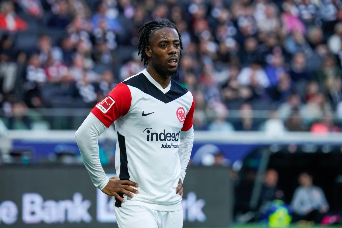 Elye Wahi est de retour en France !