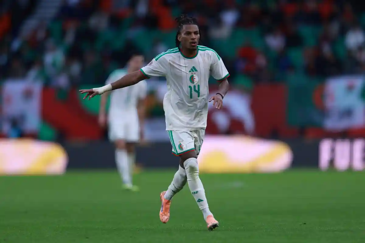 OGC Nice : Un club se positionne pour recruter Hicham Boudaoui