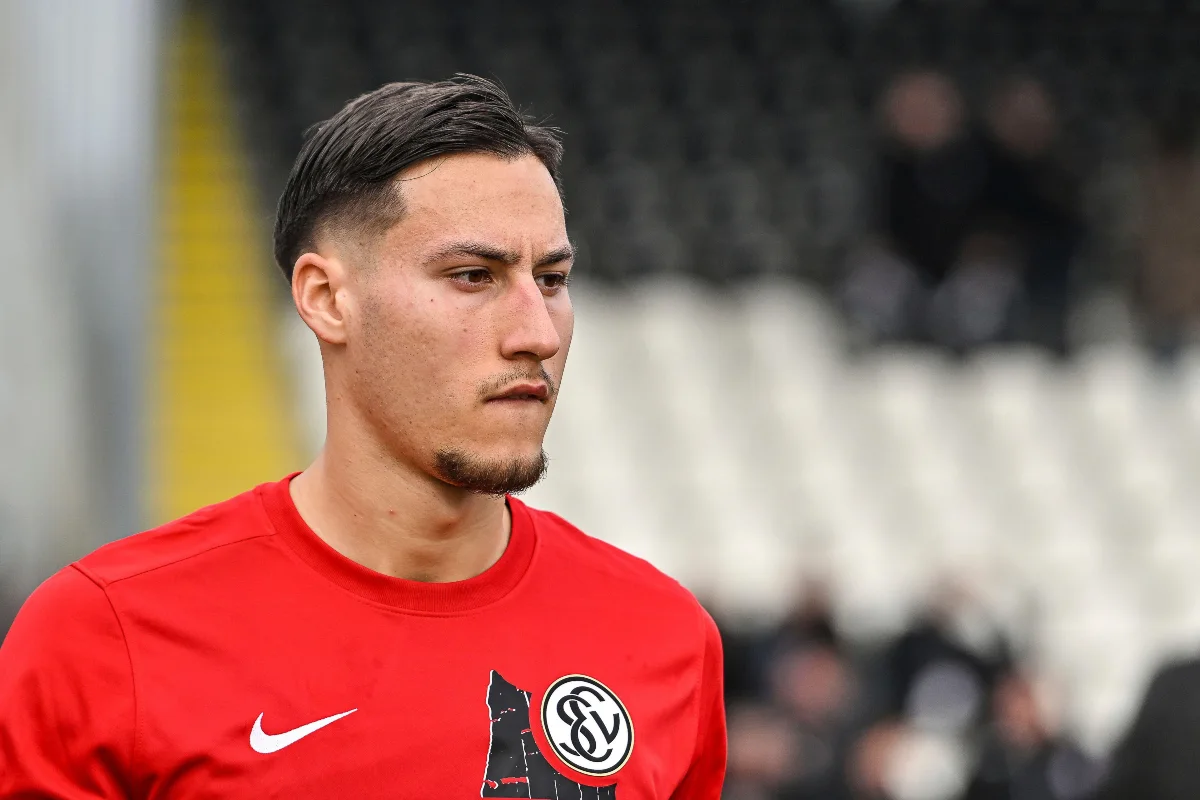 Francfort officialise un goleador