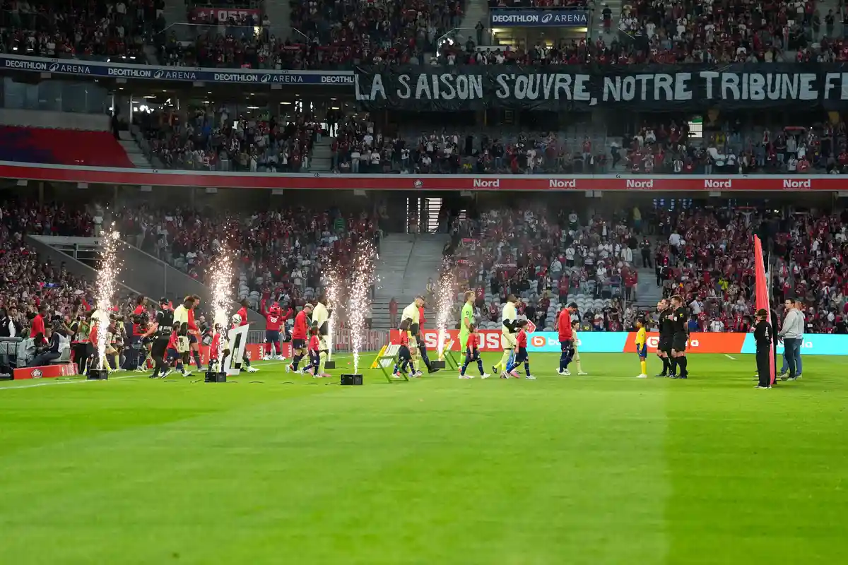 Lille et l&rsquo;AS Monaco surveillent un jeune crack anglais