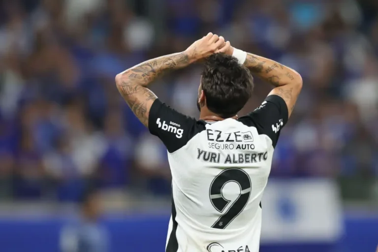 Man United peut oublier son rêve de vendre à Rome