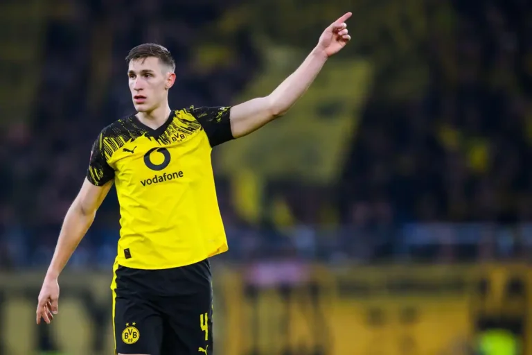 Schlotterbeck prêt à quitter Dortmund