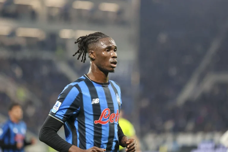 Odilon Kossounou avec l'Atalanta Bergame