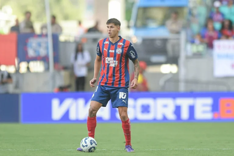 Santiago Ramos Mingo futur défenseur de l'OL