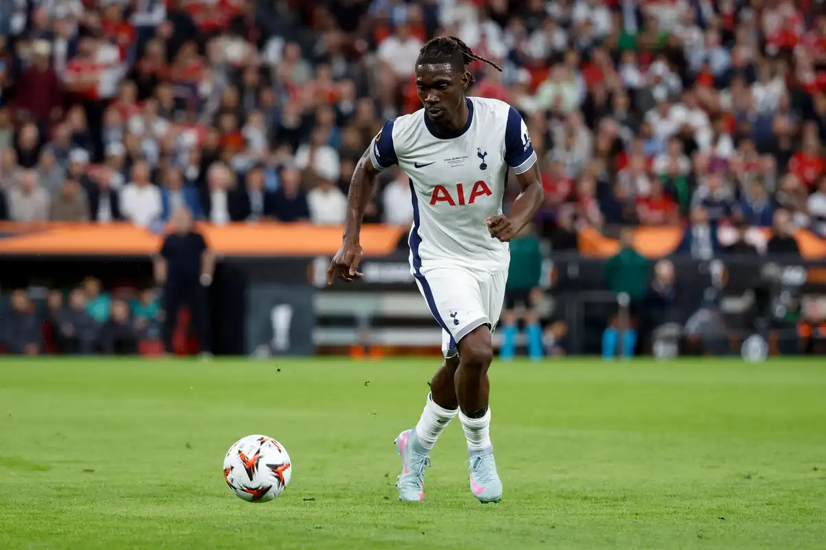 Tottenham prêt à tourner la page Yves Bissouma