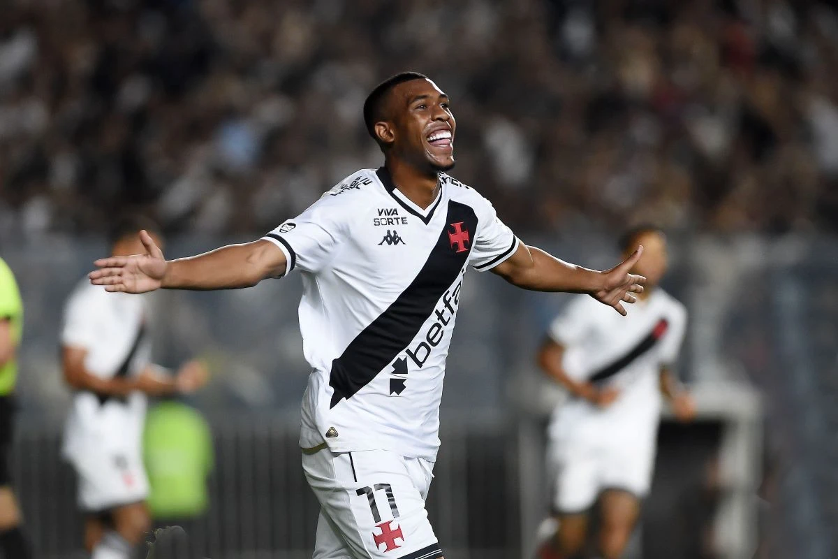 Rayan sous le maillot de Vasco da Gama @Alamy