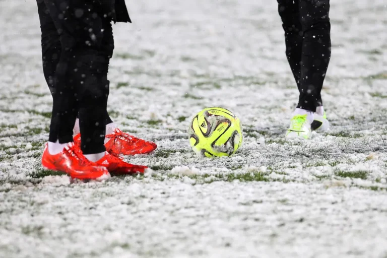 Ligue 1 : Angers-OM menacé de report est finalement maintenu