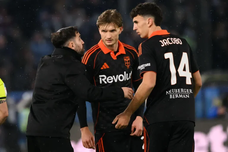 Côme : Cesc Fabregas à Barcelone pour faire ses emplettes