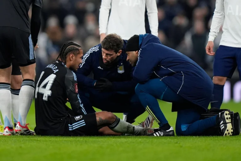 Boubacar Kamara blessé gravement ©Alamy