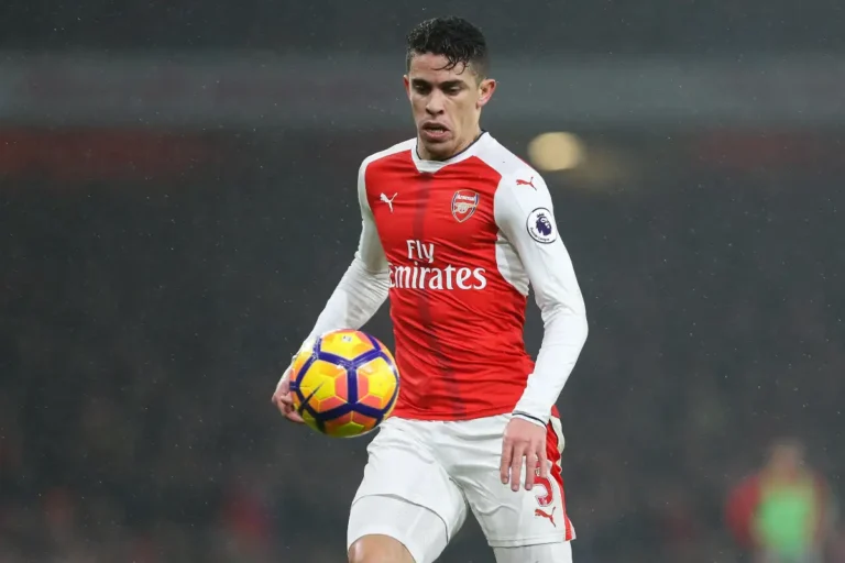 Deux anciens joueurs de Madrid se retrouve au Brésil