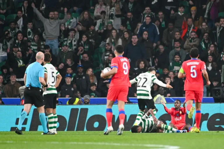 Fin de série historique pour le PSG ©Alamy