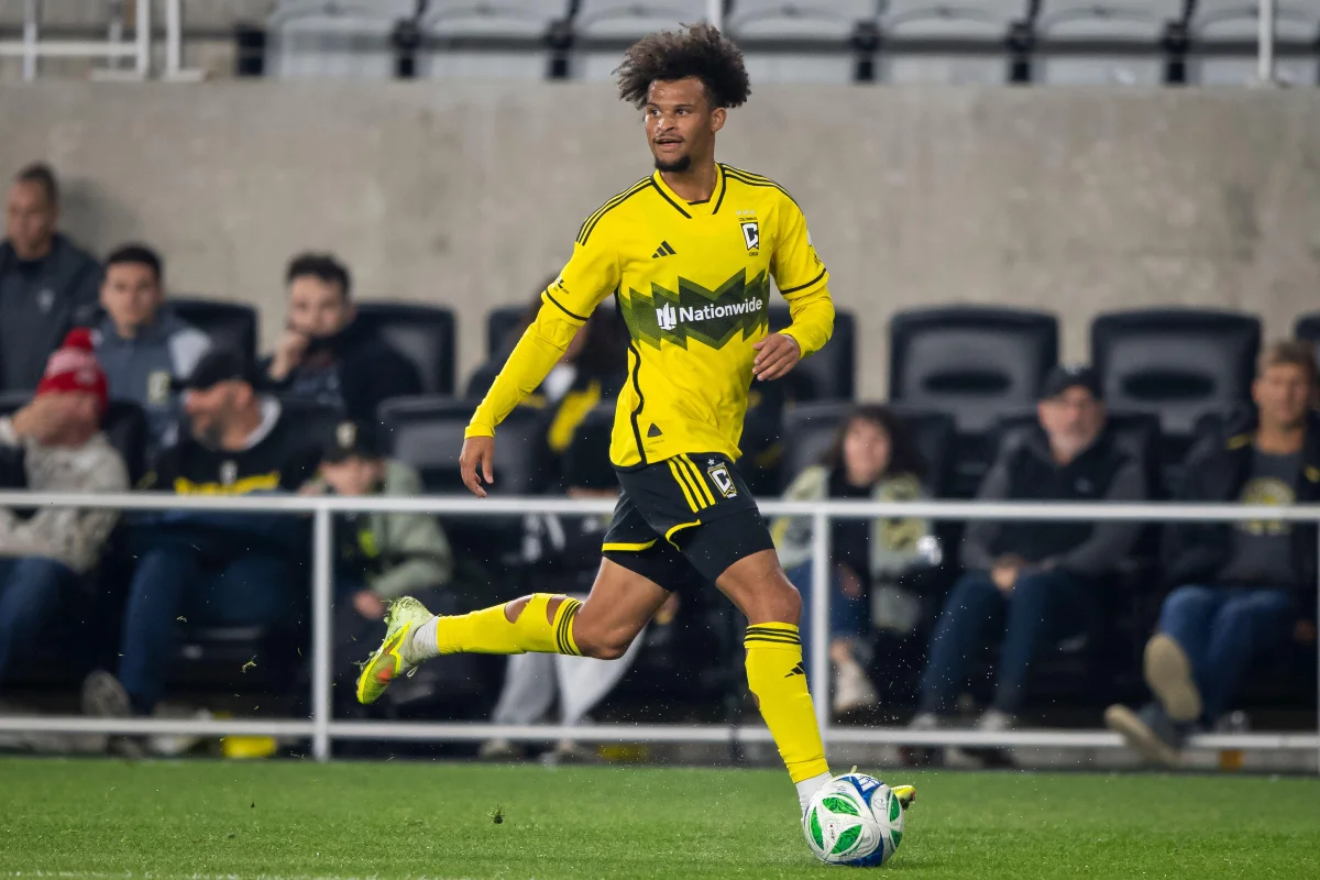 Jacen Russell-Rowe sous le maillot de Columbus