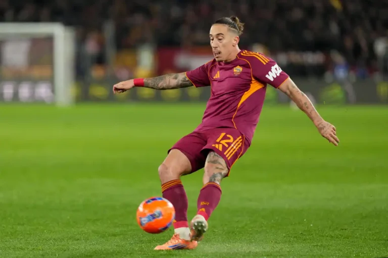 Tsimikas, le retour forcé?