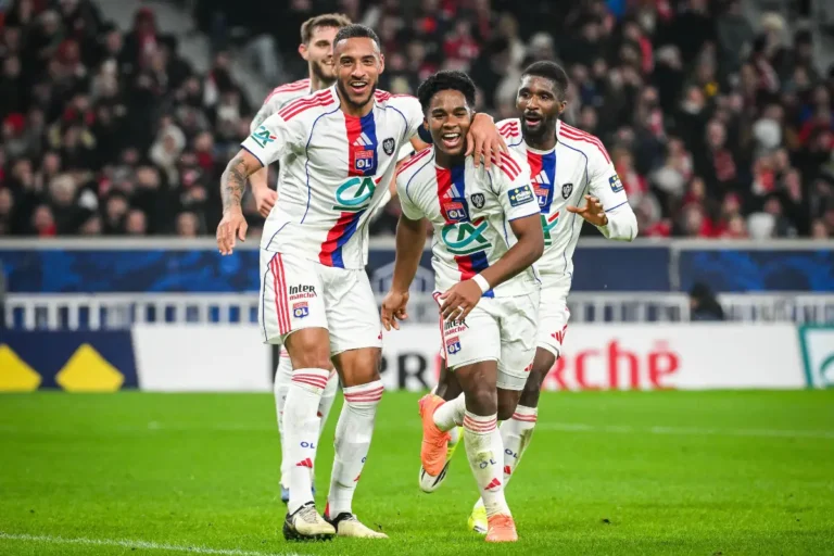 Ligue 1 : Endrick fait une première victime à Lyon