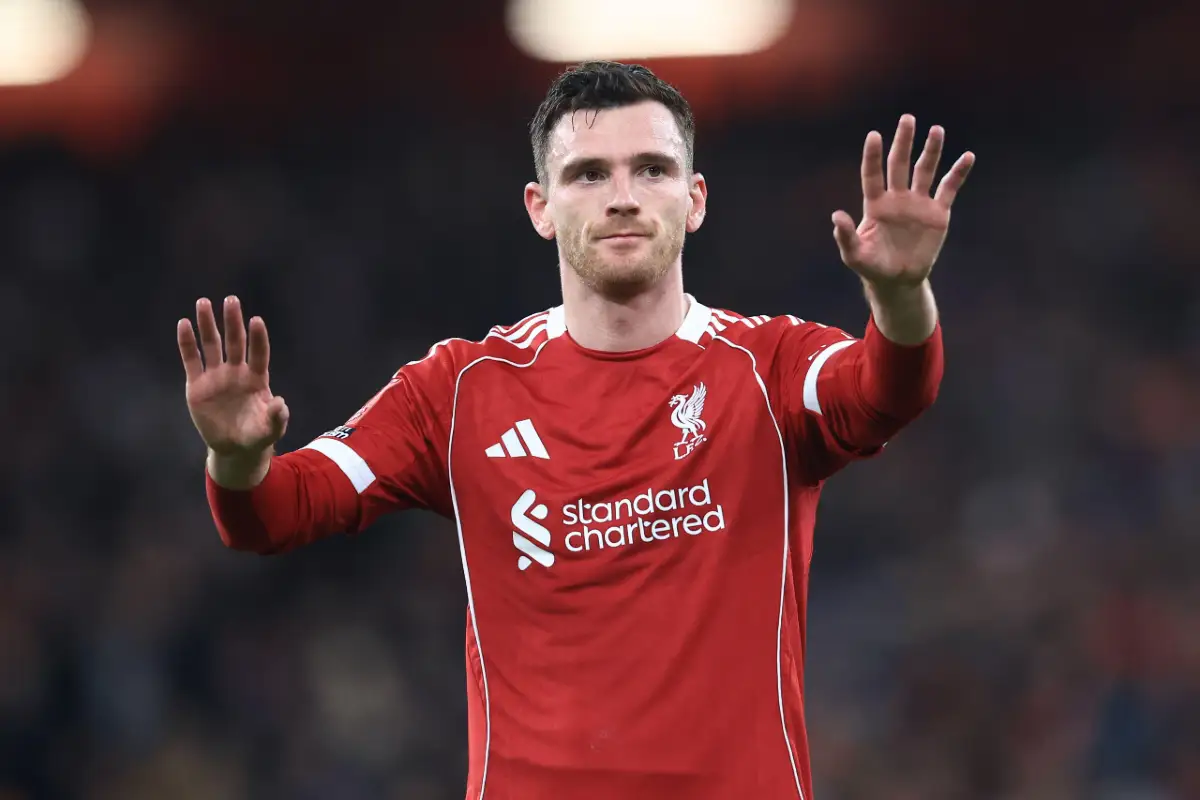 Liverpool : « Rester ou partir », Robertson pose la grquestion