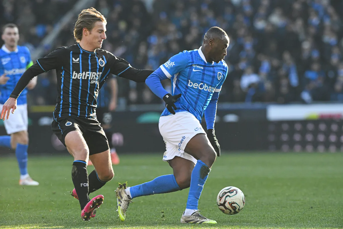 Mujaid Sadick sous le maillot de Genk