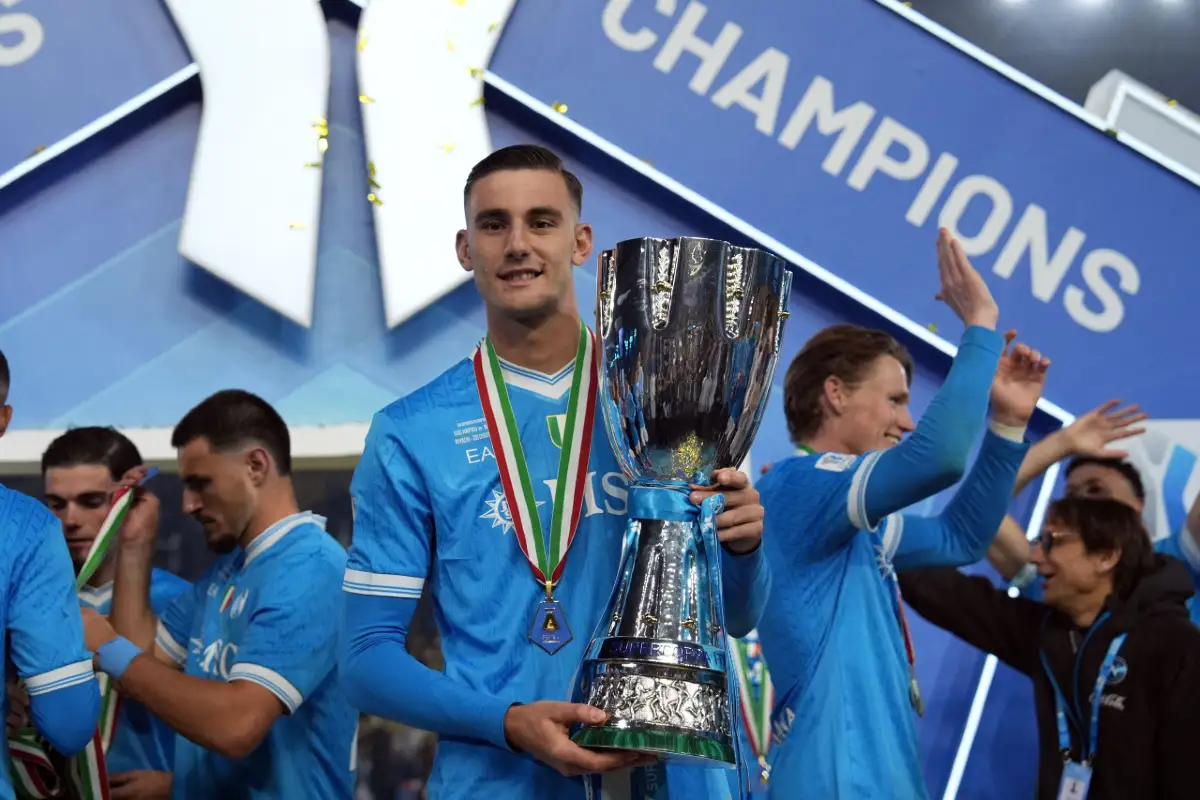 Naples se sépare d'un deuxième attaquant cet hiver