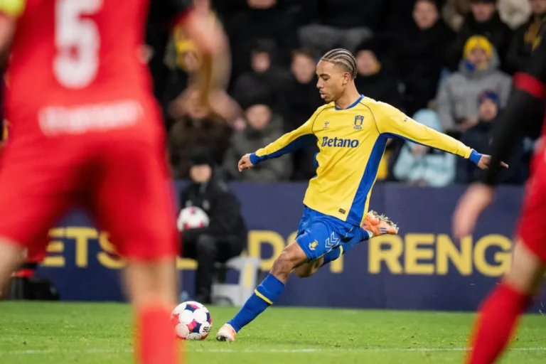 Noah Nartey visé par l'OL