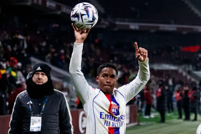 OL : Endrick fait une terrible révélation sur son idole