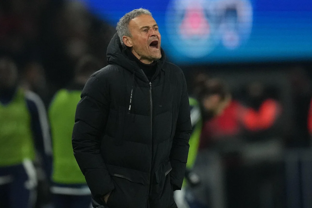 PSG : Luis Enrique réagit à la rumeur Dro Fernandez