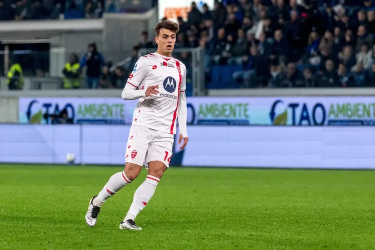 Serie A : La Lazio recrute le fils d'une légende