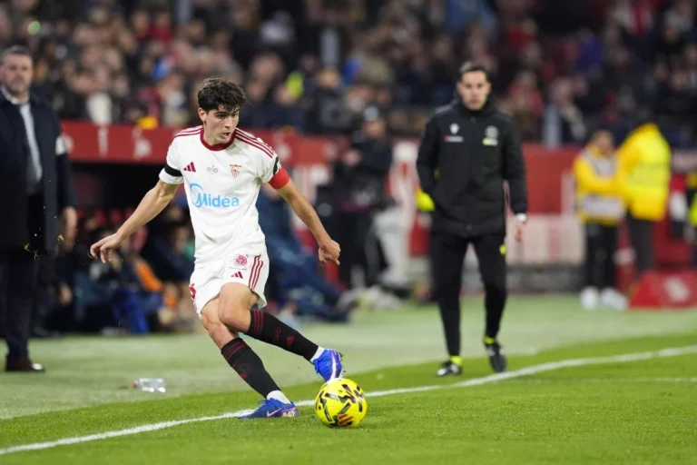 Juanlu Sanchez sous le maillot FC Séville @Alamy