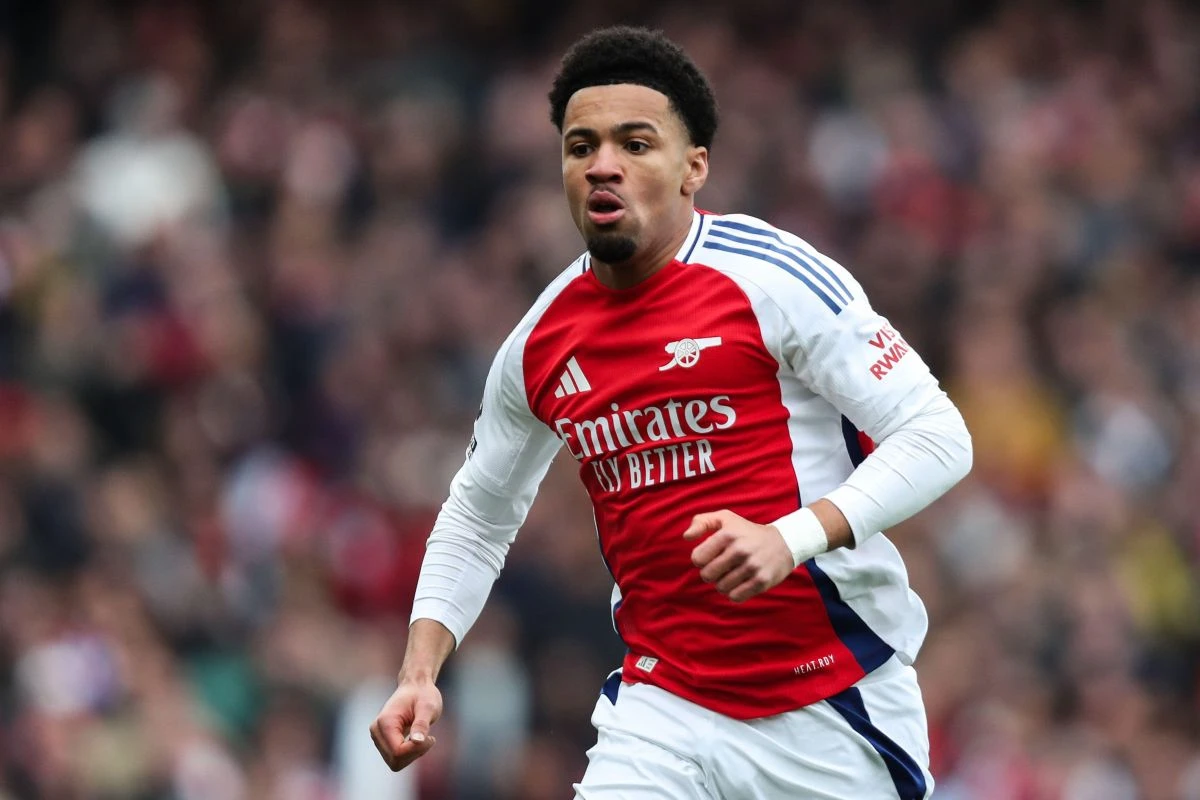 Ethan Nwaneri sous le maillot d'Arsenal @Alamy