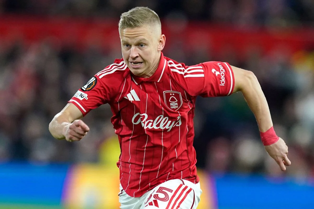 Zinchenko sous le maillot de Nottingham @Alamy