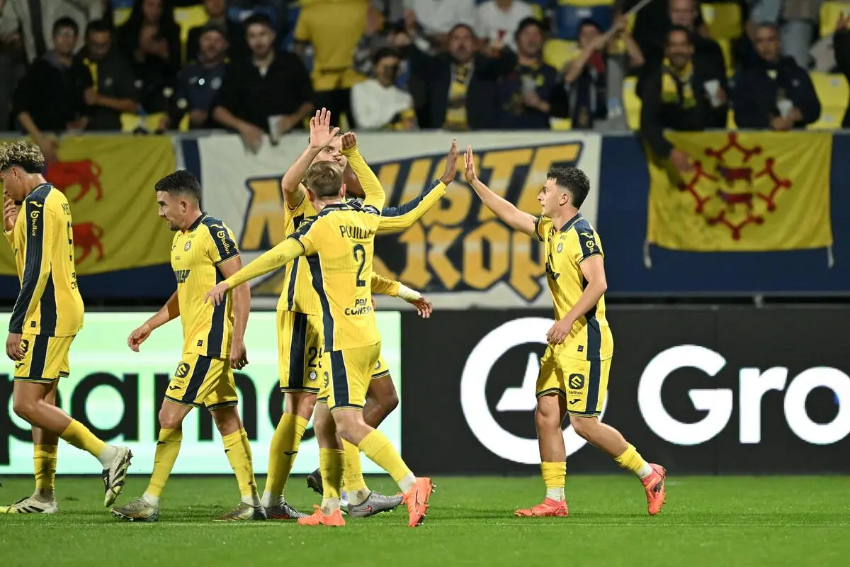 La FIFA sans pitié pour Pau FC